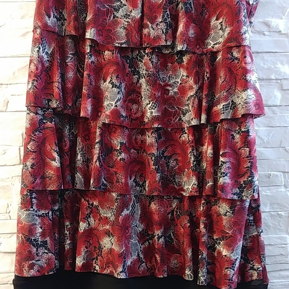 Suzy Sheir  layered sleeveless blouse - Picture 4 of 8